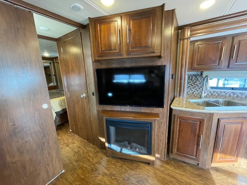 2017 Coachmen Mirada 37SB, $ 79,990