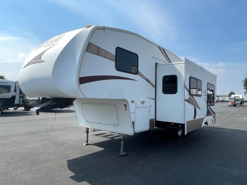 2006 Keystone Laredo 26BH, $ 17,990
