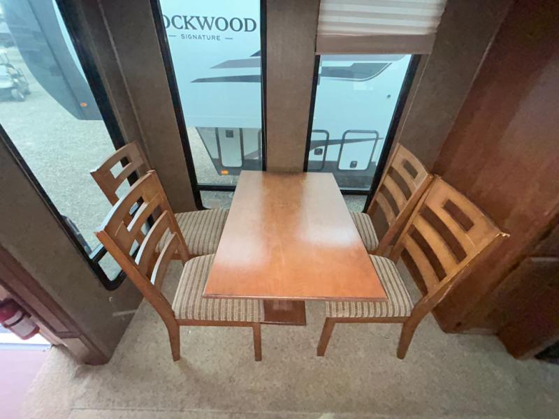 2014 Forest River Sandpiper 356RL, $ 24,995