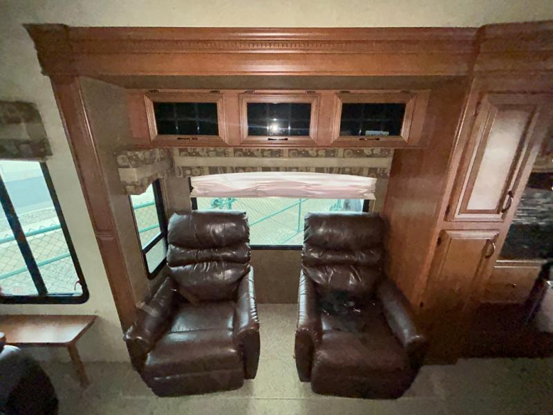 2014 Forest River Sandpiper 356RL, $ 24,995