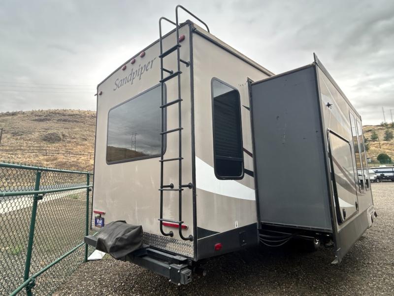 2014 Forest River Sandpiper 356RL, $ 24,995