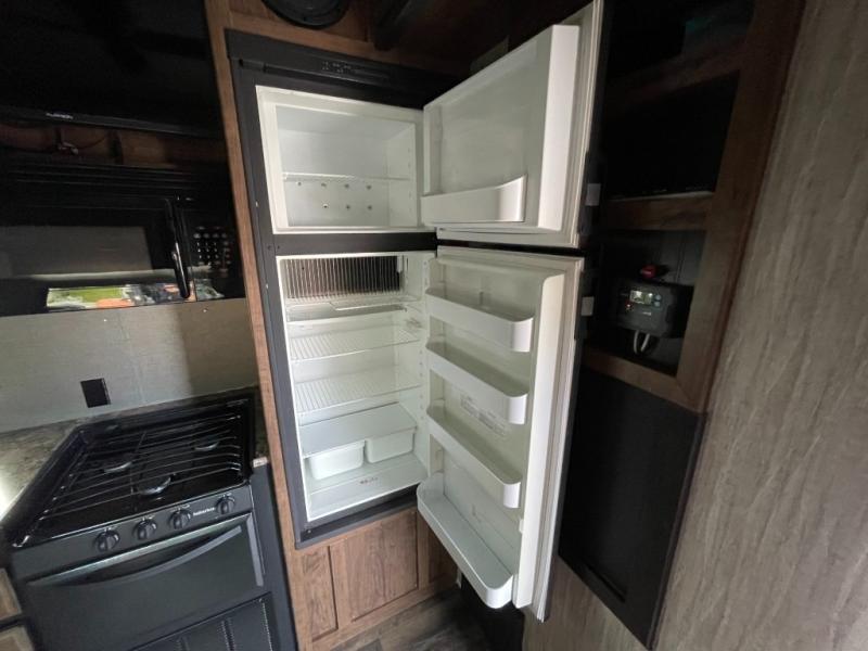 2018 Cruiser RV Stryker ST-2313, $ 29,990