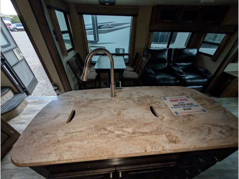 2018 Grand Design Reflection 303RLS, $ 34,995