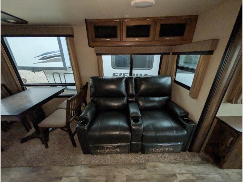 2018 Grand Design Reflection 303RLS, $ 34,995