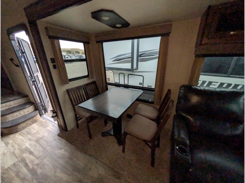 2018 Grand Design Reflection 303RLS, $ 34,995