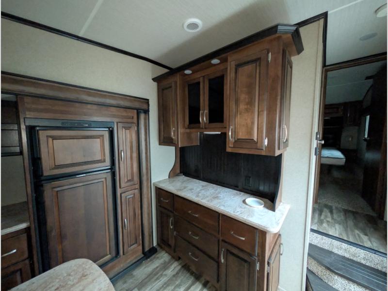 2018 Grand Design Reflection 303RLS, $ 34,995