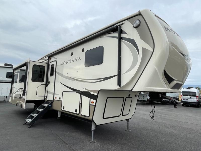 2018 Keystone Montana 3130RE, $ 39,990