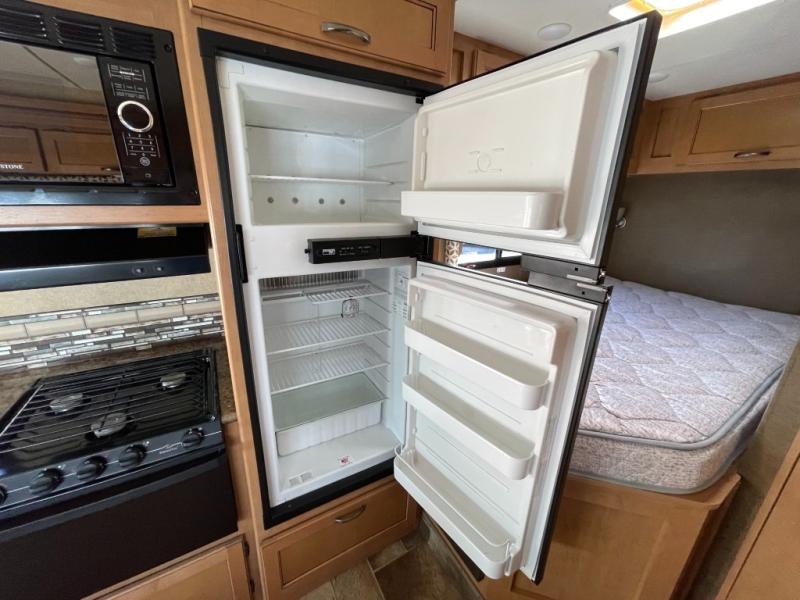 2016 Thor Motor Coach Four Winds 24C, $ 39,990