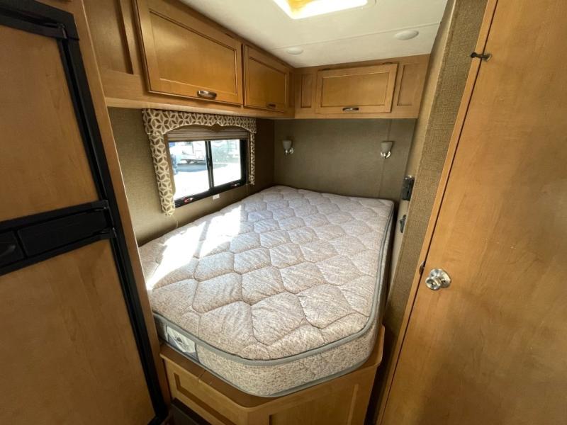 2016 Thor Motor Coach Four Winds 24C, $ 39,990