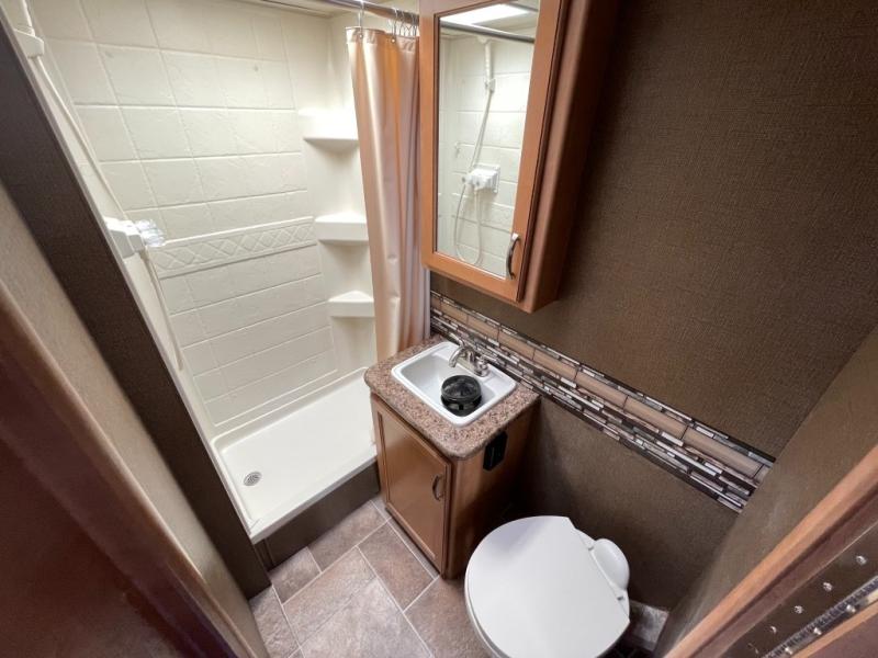 2016 Thor Motor Coach Four Winds 24C, $ 39,990