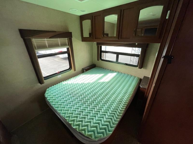 2014 Jayco Greyhawk 31FS, $ 64,990