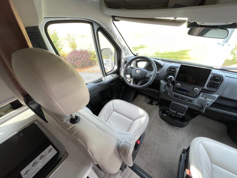 2024 Thor Motor Coach Riviera 39BH, $ 84,990