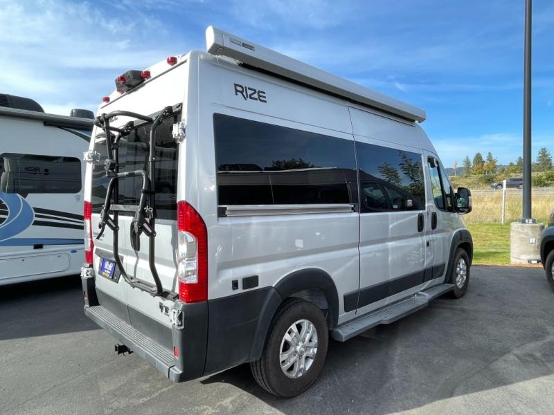 2024 Thor Motor Coach Riviera 39BH, $ 84,990