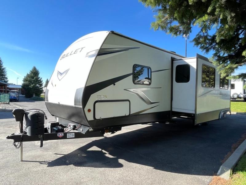 2021 Keystone Bullet (East) 330BHS, $ 37,990