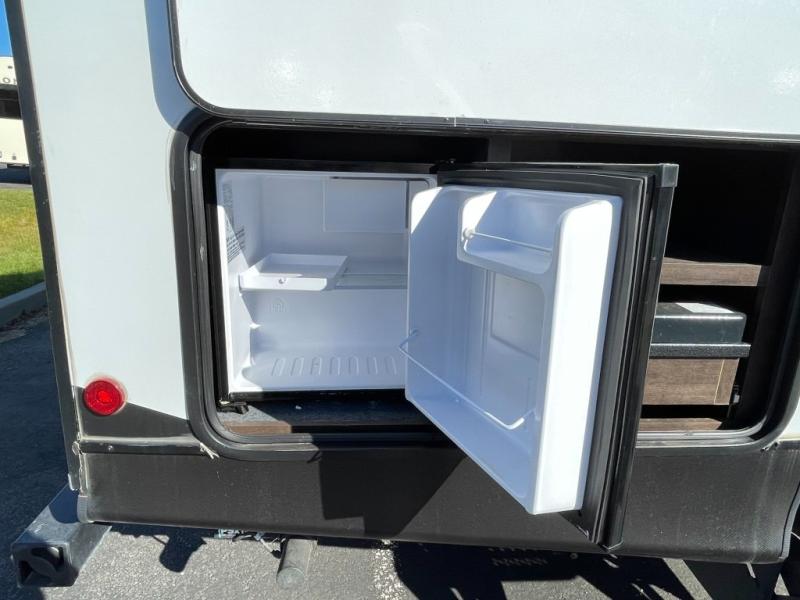 2021 Keystone Bullet (East) 330BHS, $ 37,990