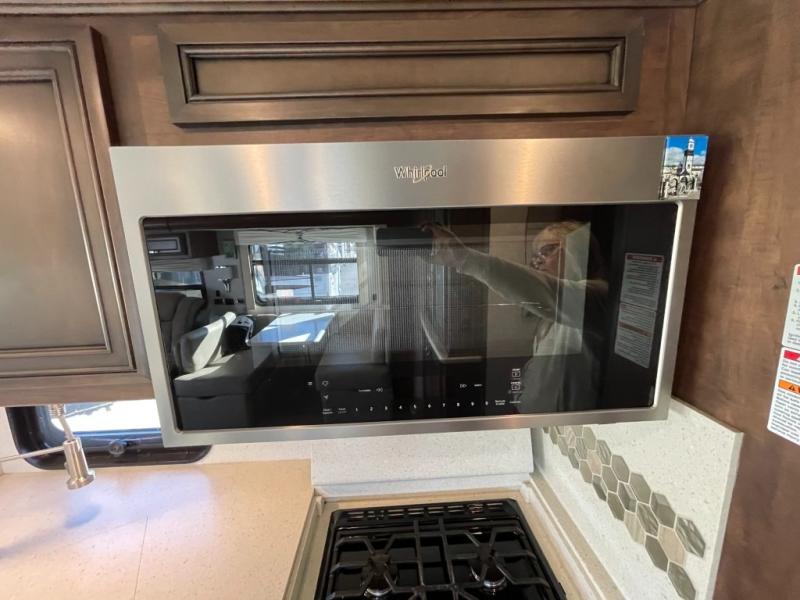 2022 Newmar Bay Star 3626, $ 139,990