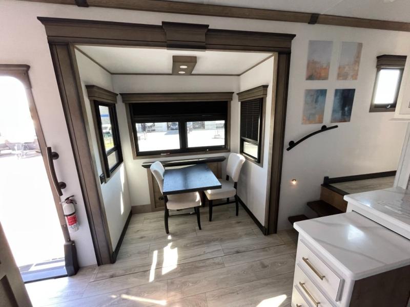 2025 Keystone Montana 3941FO, $ 99,990