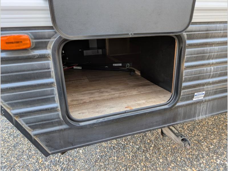 2021 Forest River Cherokee Grey Wolf 26DBH, $ 21,998