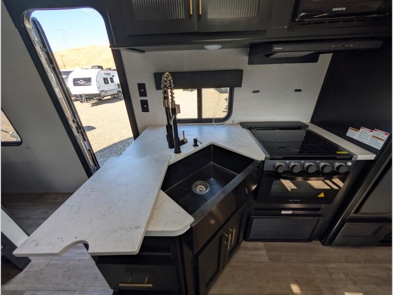 2021 Forest River Cherokee Grey Wolf 26DBH, $ 21,998