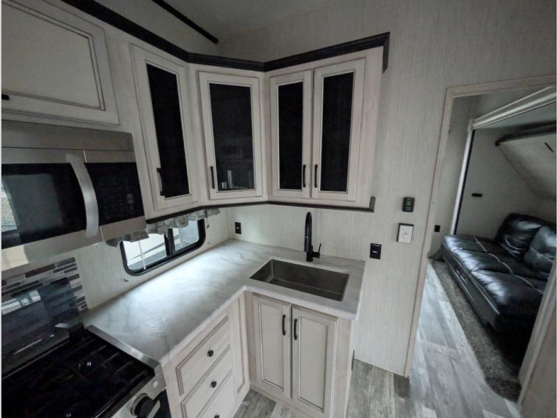 2022 Forest River Sierra 3330BH, $ 49,990