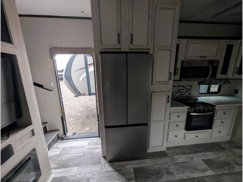2022 Forest River Sierra 3330BH, $ 49,990