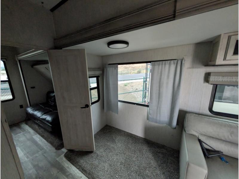 2022 Forest River Sierra 3330BH, $ 49,990
