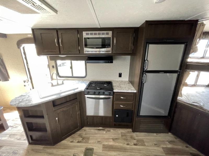 2017 Keystone Springdale (East) 240BH, $ 19,998