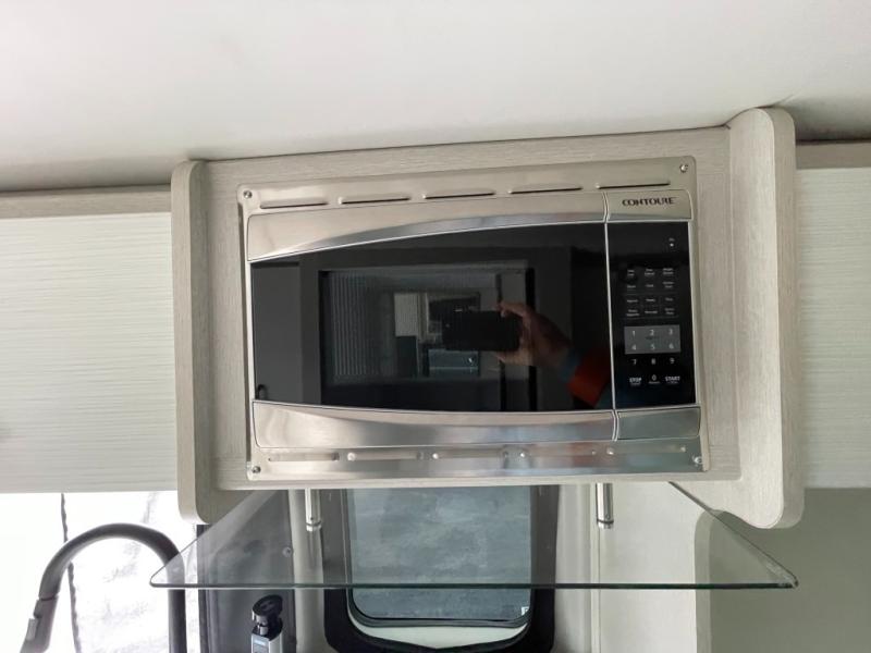 2024 Thor Motor Coach Dazzle 2JB, $ 99,990