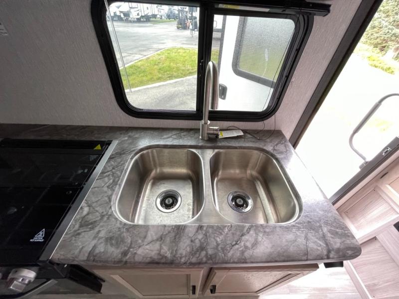 2021 Coachmen Spirit XTR 1840RBX, $ 20,990