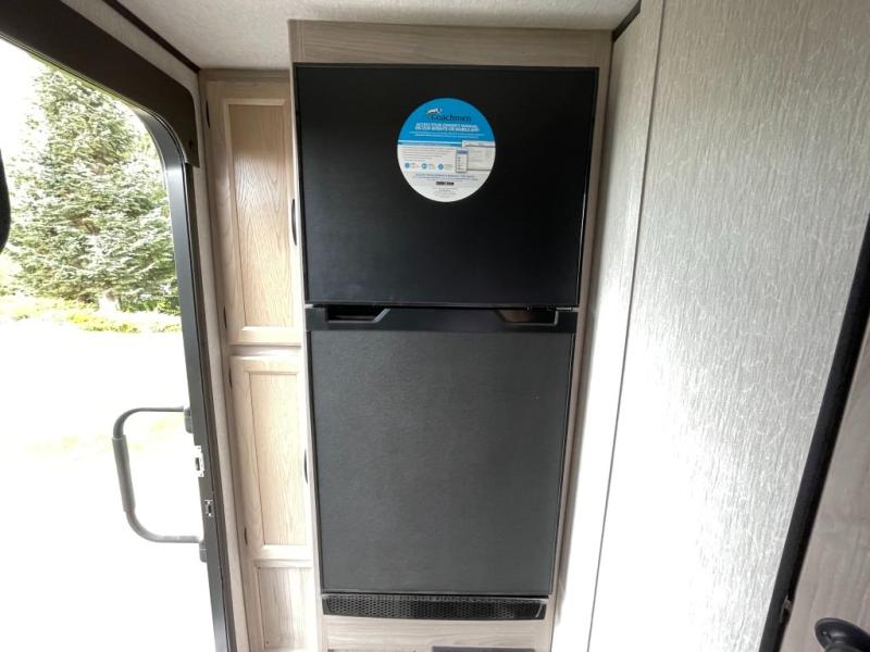 2021 Coachmen Spirit XTR 1840RBX, $ 20,990