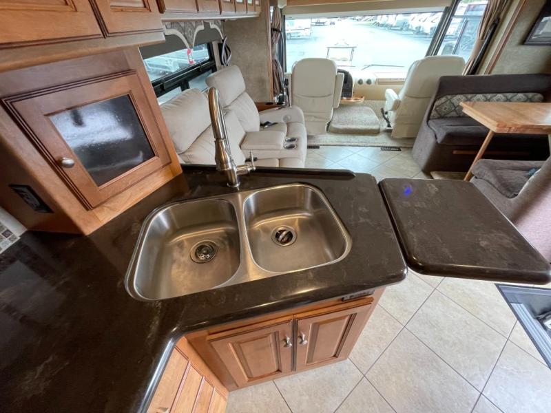 2015 Itasca Suncruiser® 35P, $ 89,990