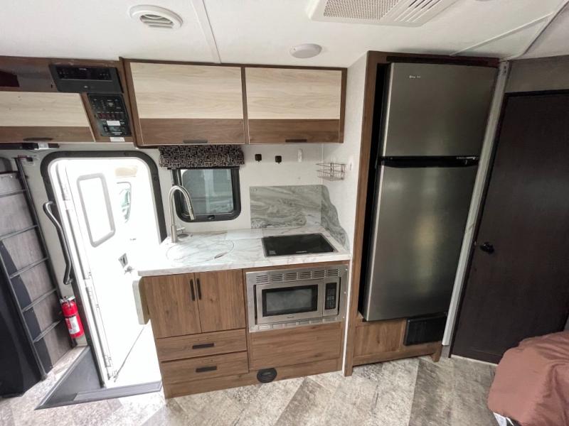 2020 Forest River Sunseeker 2400B MBS, $ 79,990