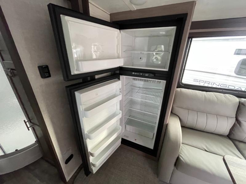 2022 CrossRoads Sunset Trail Super Lite SS222RB, $ 29,990