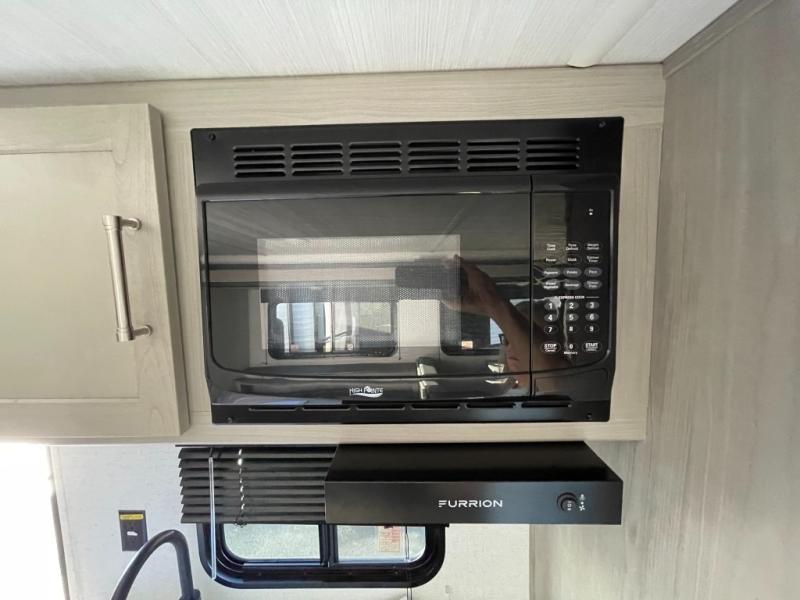 2024 Keystone Springdale Mini 1860SS, $ 19,990