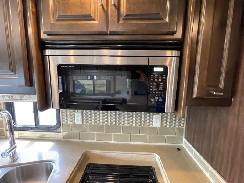 2018 Tiffin Motorhomes Allegro 32 SA, $ 119,990