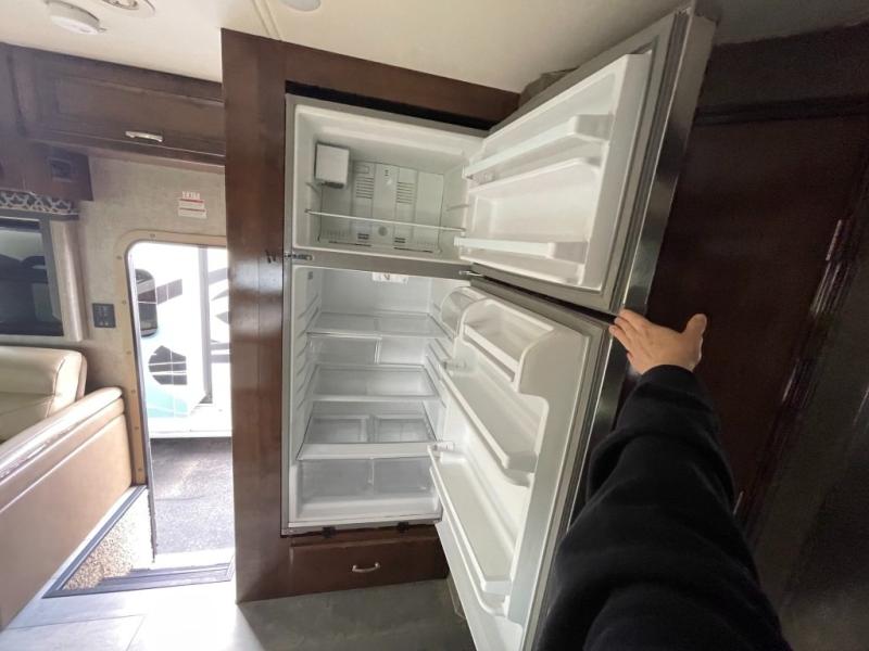 2020 Thor Motor Coach Omni Super C BB35, $ 99,990