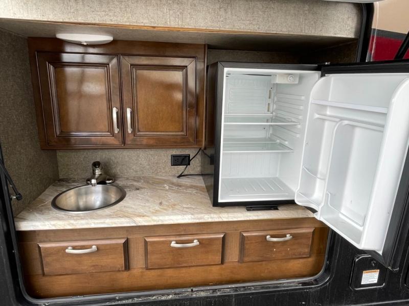 2020 Thor Motor Coach Omni Super C BB35, $ 99,990