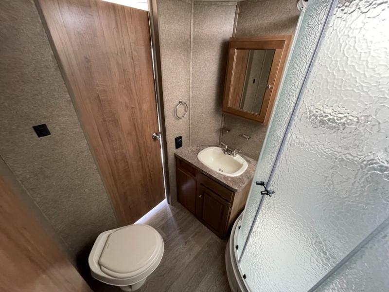 2018 Forest River Rockwood Ultra Lite 2906WS, $ 29,990