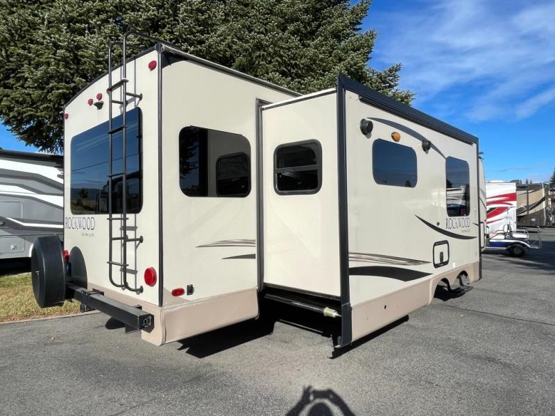 2018 Forest River Rockwood Ultra Lite 2906WS, $ 29,990