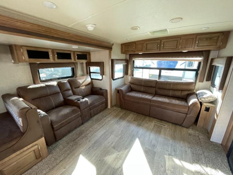2018 Forest River Rockwood Ultra Lite 2906WS, $ 29,990