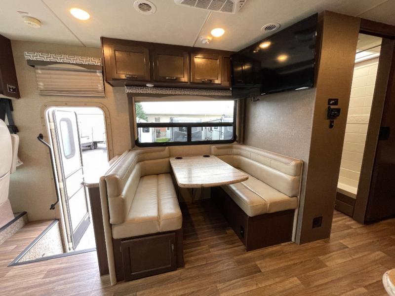 2018 Thor Motor Coach A.C.E. 29.3, $ 64,990
