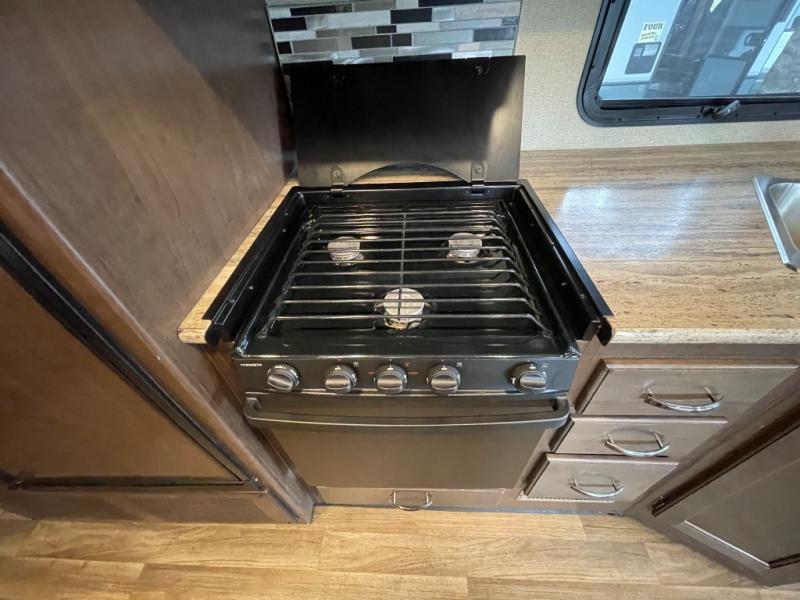 2018 Thor Motor Coach A.C.E. 29.3, $ 64,990