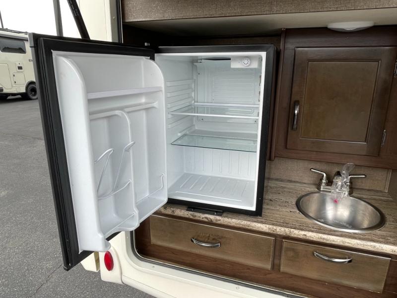 2018 Thor Motor Coach A.C.E. 29.3, $ 64,990