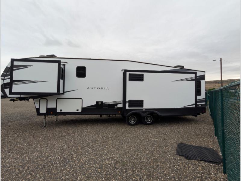 2021 Dutchmen Astoria Fifth Wheel Platinum 3173RLP, $ 49,990
