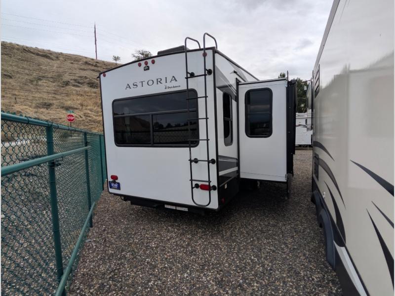 2021 Dutchmen Astoria Fifth Wheel Platinum 3173RLP, $ 49,990