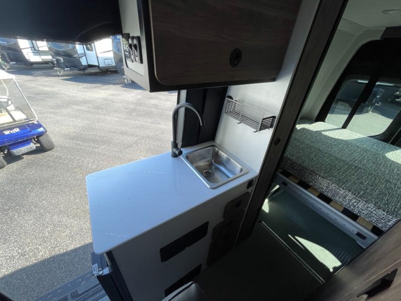 2025 Tiffin Motorhomes GH1 Base, $ 149,990
