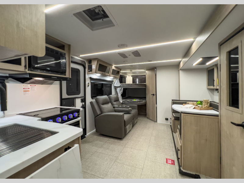 2025 Grand Design Imagine XLS 25DBE, $ 35,990