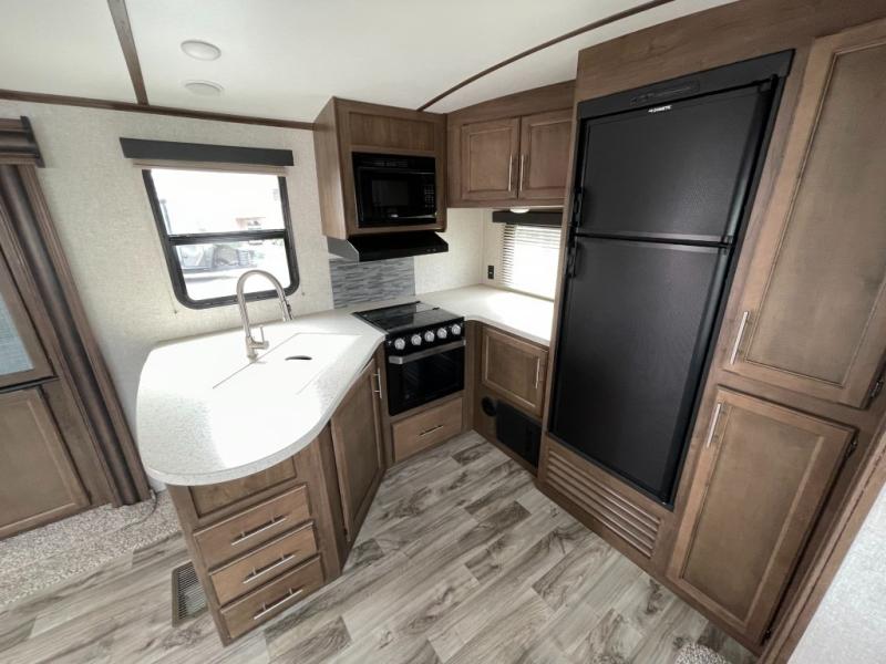 2019 Keystone Cougar Half-Ton (East) 33MLS, $ 39,990
