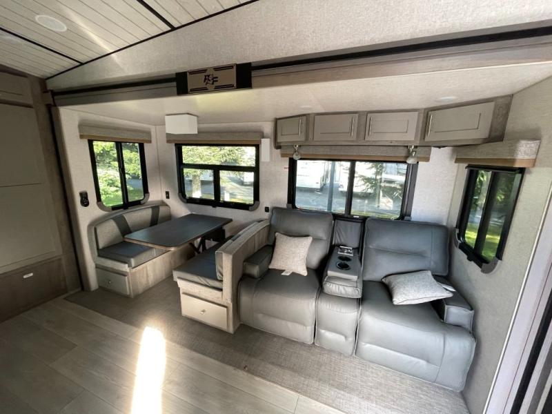 2027 Northwood Arctic Fox 275LE, $ 89,995