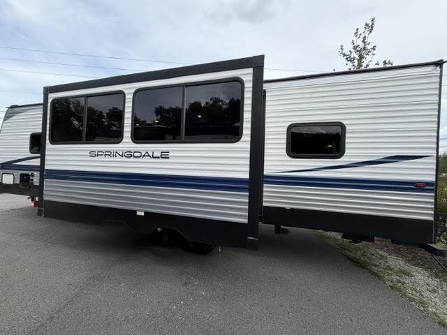 2024 Keystone Springdale Classic (Double Axle - Ea, $ 22,200